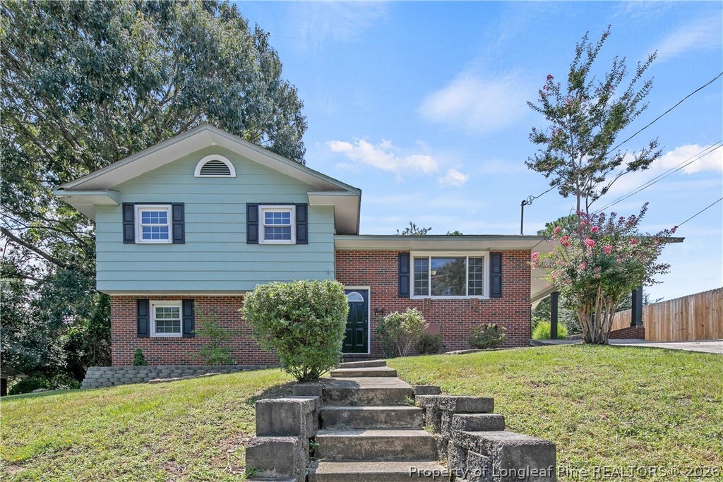 Photo of 1440 Marlborough Road, Fayetteville, NC 28304 (MLS # 768412)