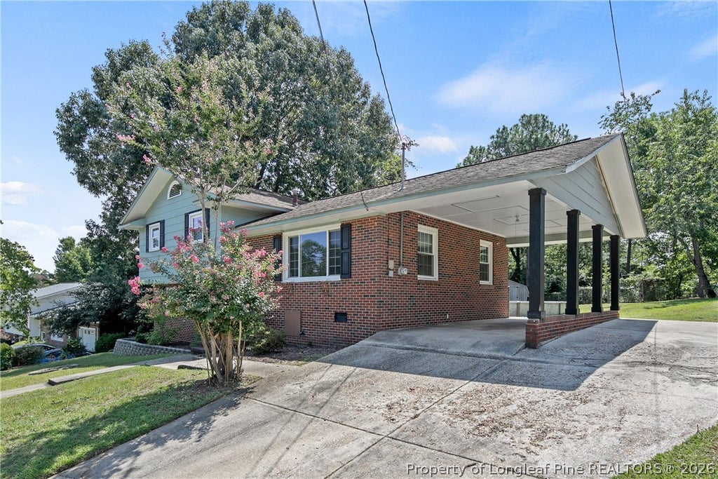 Photo of 1440 Marlborough Road, Fayetteville, NC 28304 (MLS # 768412)