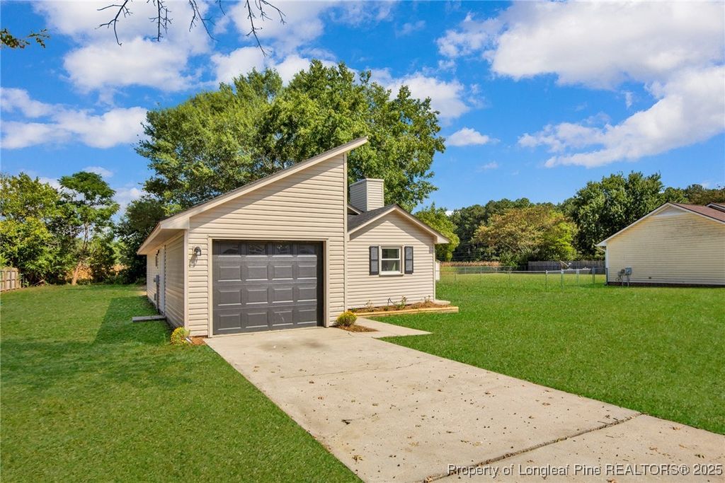 Photo of 175 Eulon Loop, Raeford, NC 28376 (MLS # 749949)