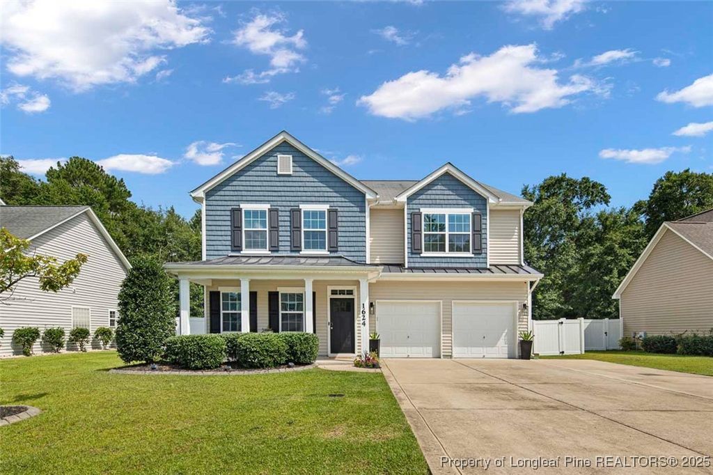Photo of 1624 Laguardia Drive, Hope Mills, NC 28348 (MLS # 746844)