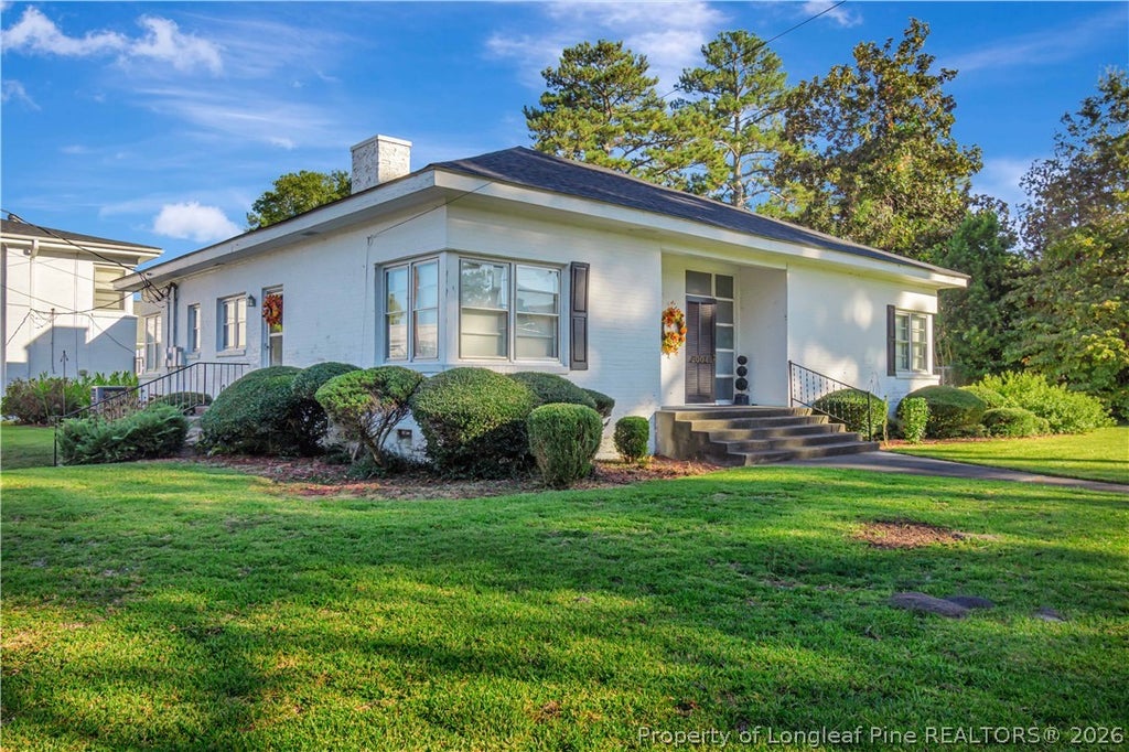 Photo of 2004 N Walnut Street, Lumberton, NC 28358 (MLS # 771023)