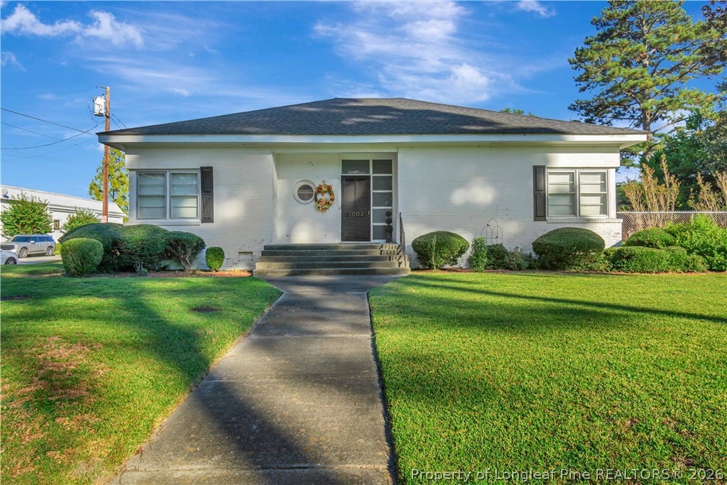 Photo of 2004 N Walnut Street, Lumberton, NC 28358 (MLS # 771023)