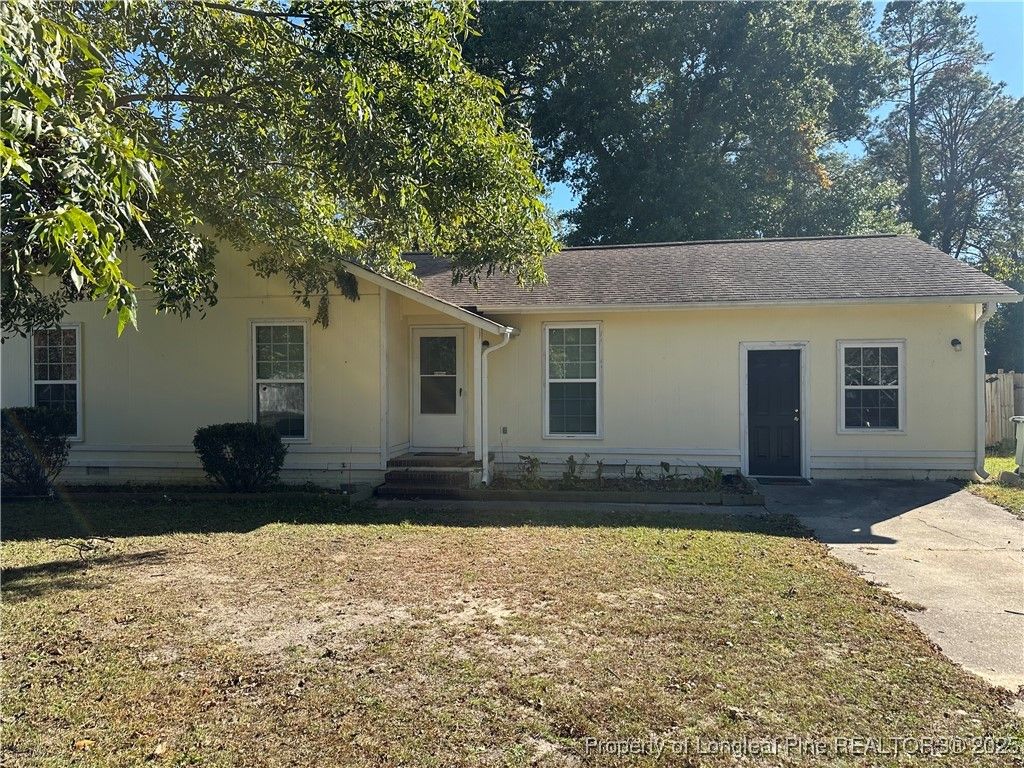 Photo of 6413 Winter Park Drive, Fayetteville, NC 28304 (MLS # 752565)