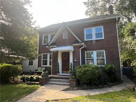Photo of 207 HillCrest Avenue, Fayetteville, NC 28305 (MLS # 770105)