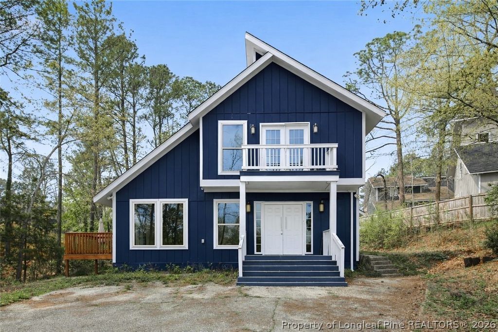 Photo of 5721 Waters Edge Drive, Fayetteville, NC 28314 (MLS # 759710)