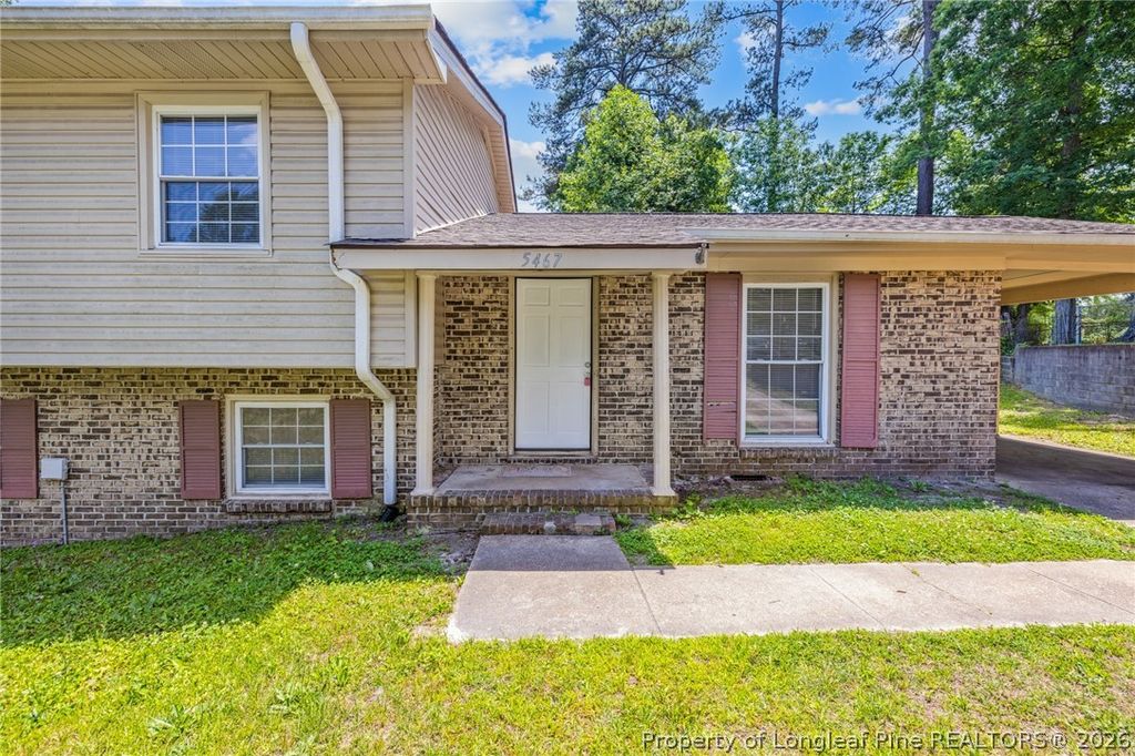 Photo of 5467 Lazybrook Court, Fayetteville, NC 28314 (MLS # 762923)