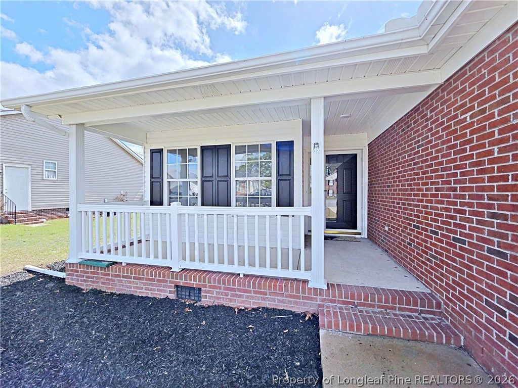 Photo of 625 Creedmoore Circle, Hope Mills, NC 28348 (MLS # 758102)