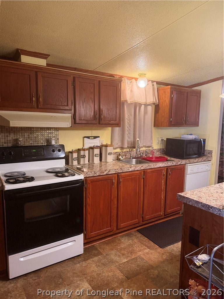 4307 Bunnlevel Erwin Road