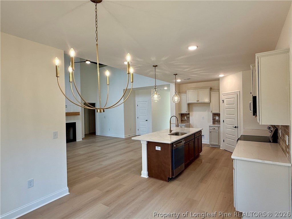 215 Whispering Ridge