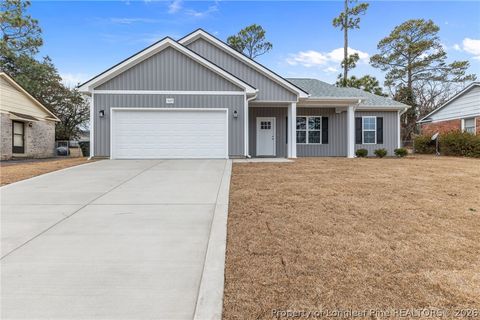 Photo of 525 Deerpath Drive, Fayetteville, NC 28311 (MLS # 757630)