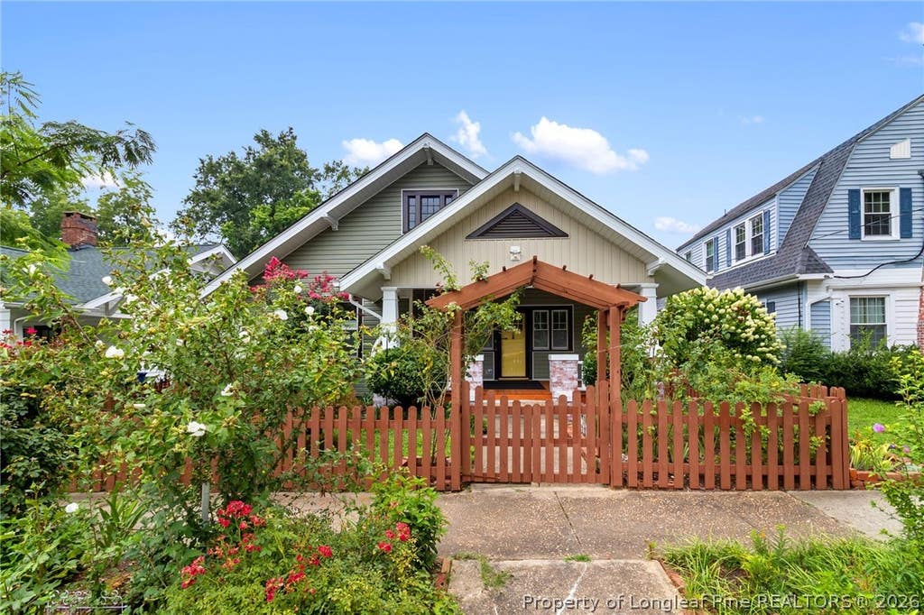 Photo of 323 N Steele Street, Sanford, NC 27330 (MLS # 766826)