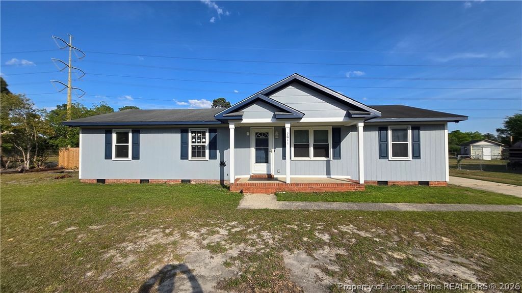 Photo of 3611 Kenny Drive, Hope Mills, NC 28348 (MLS # 762043)