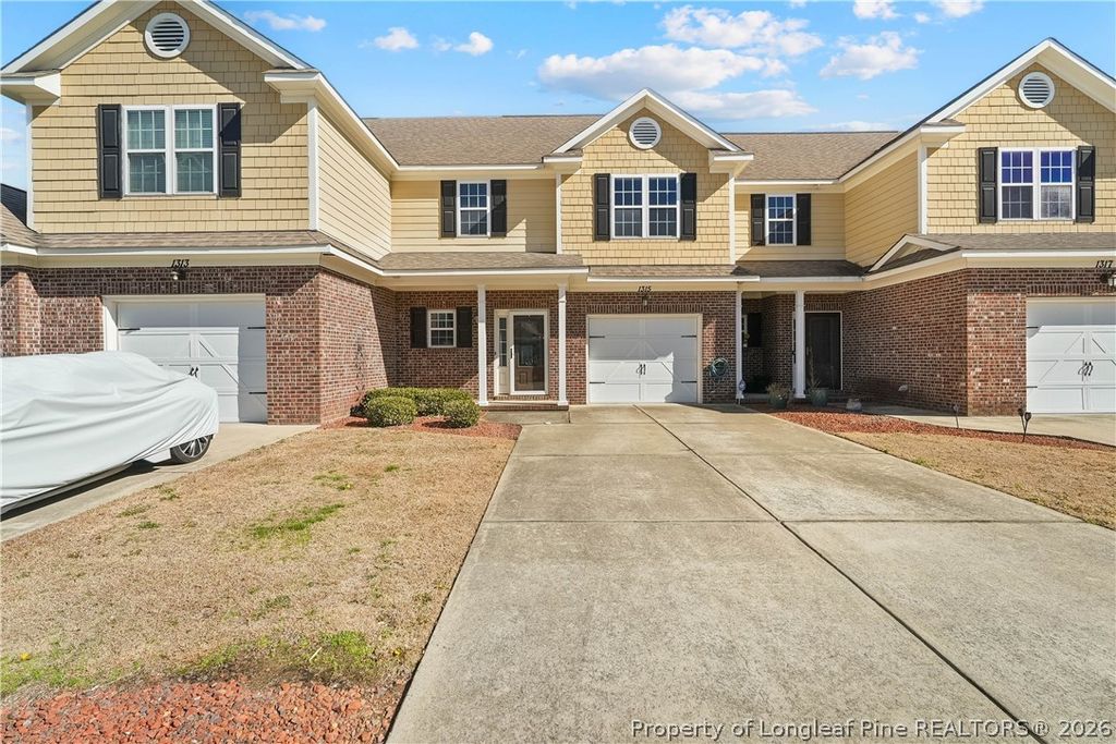 Photo of 1315 Braybrooke Place, Fayetteville, NC 28314 (MLS # 757275)