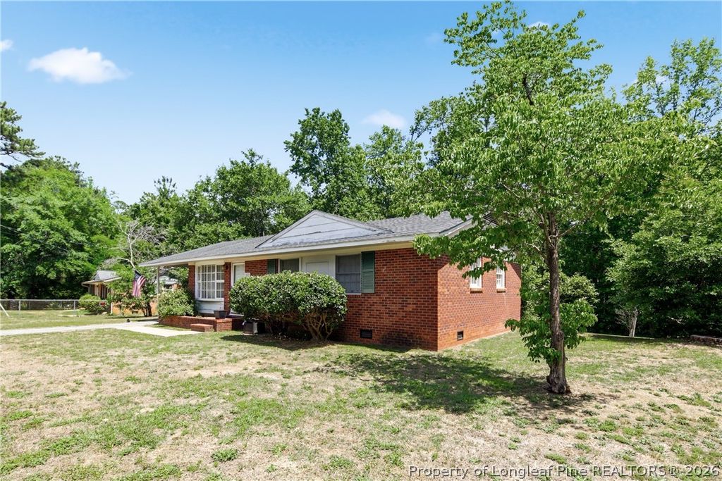 Photo of 202 Onie Court, Fayetteville, NC 28314 (MLS # 762424)