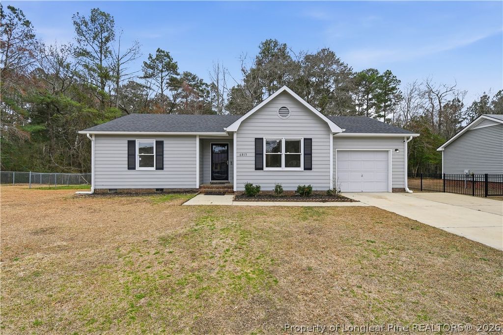 Photo of 6813 Foxton Court, Fayetteville, NC 28304 (MLS # 758549)