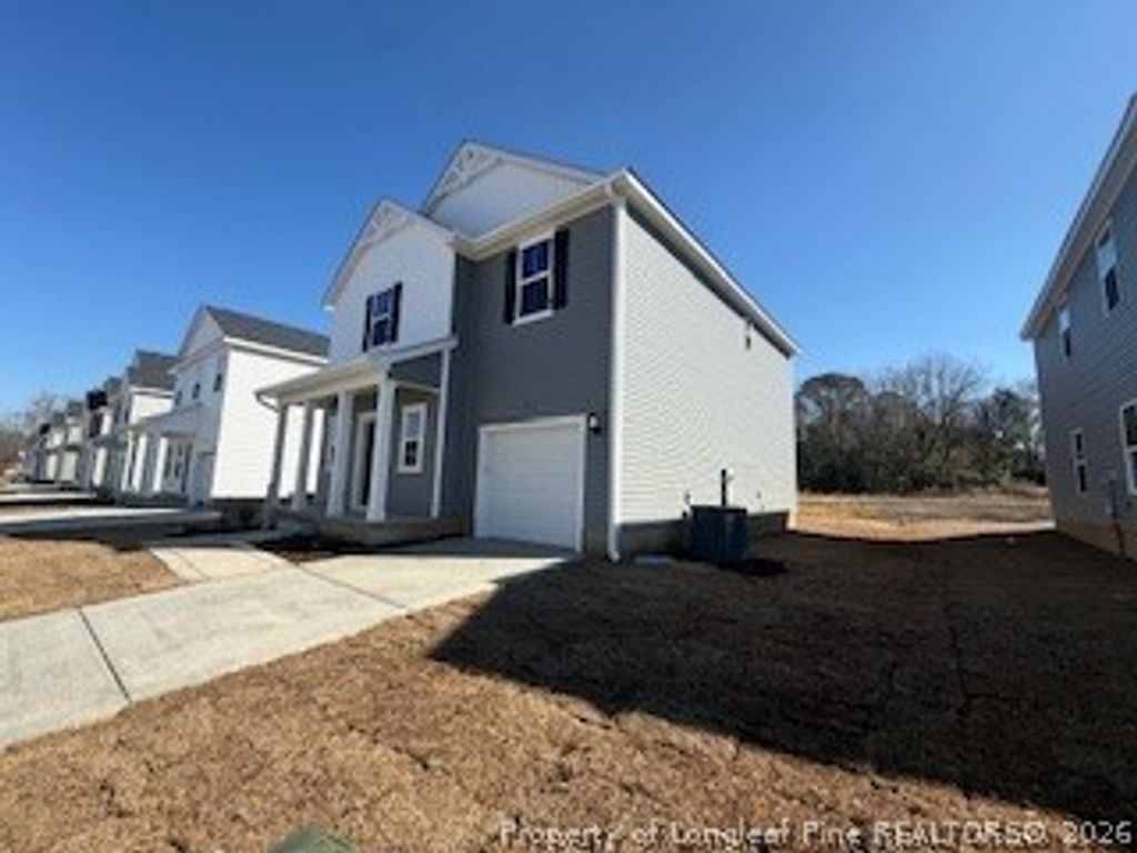 Photo of 58 Stout Landing Ldg, Dunn, NC 28334 (MLS # 759526)