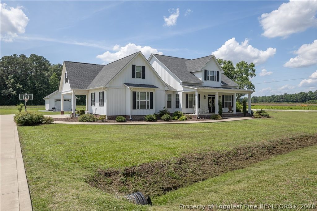Photo of 111 N Church Street, Newton Grove, NC 28366 (MLS # 763474)