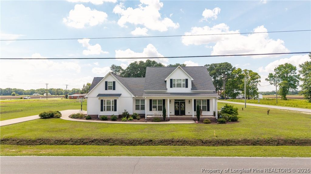 Photo of 111 N Church Street, Newton Grove, NC 28366 (MLS # 763474)