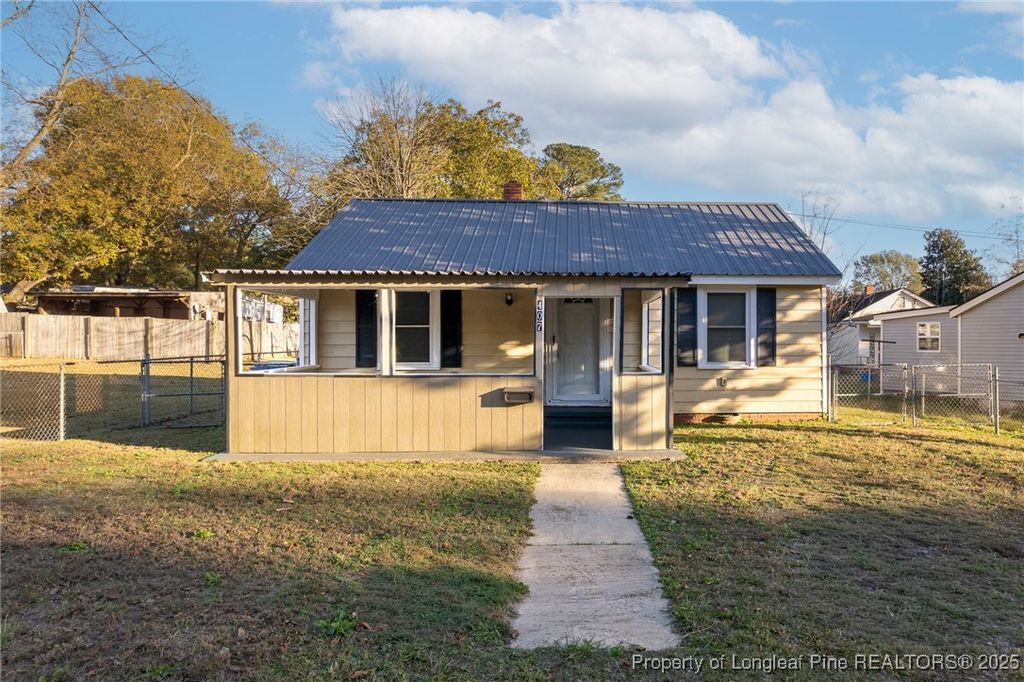 Photo of 407 S Little Avenue, Dunn, NC 28334 (MLS # 753415)