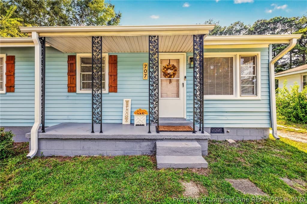 Photo of 707 Commerce Street, Fayetteville, NC 28305 (MLS # 768112)