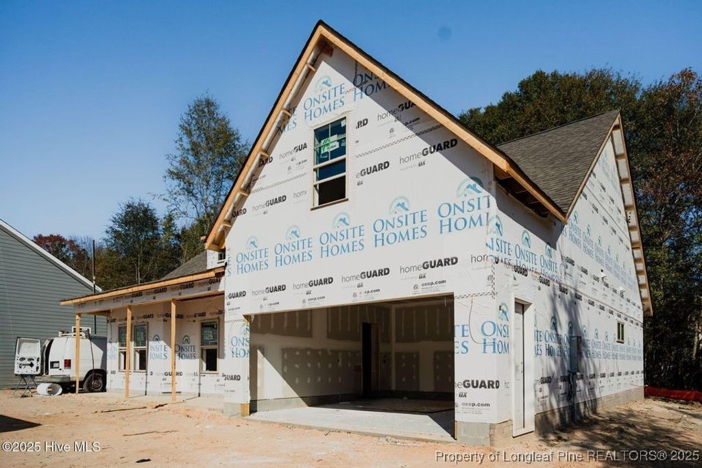 Photo of 229 Telluride Court, Aberdeen, NC 28315 (MLS # 753829)