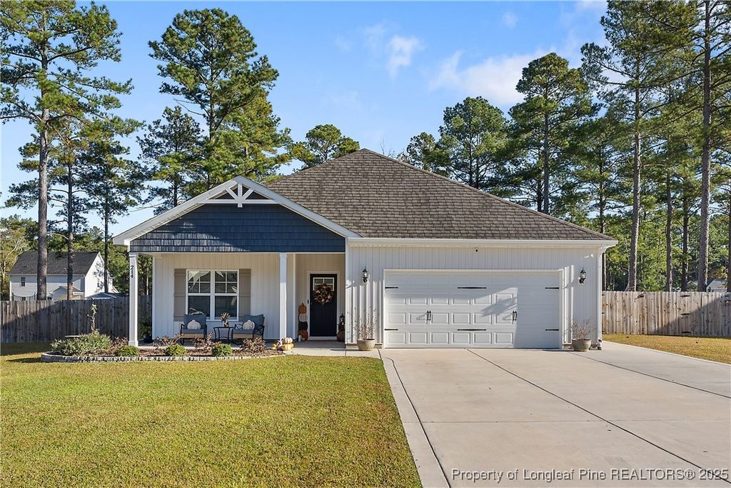 Photo of 214 Lonesome Glory Drive, Raeford, NC 28376 (MLS # 752726)