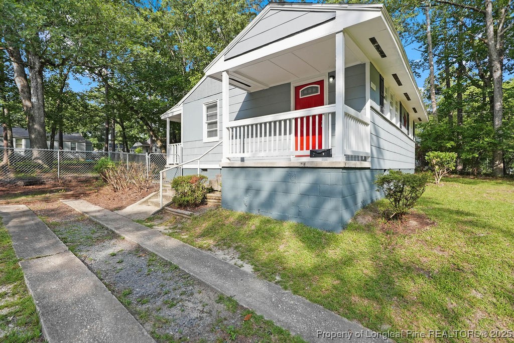 1141 Acorn Street