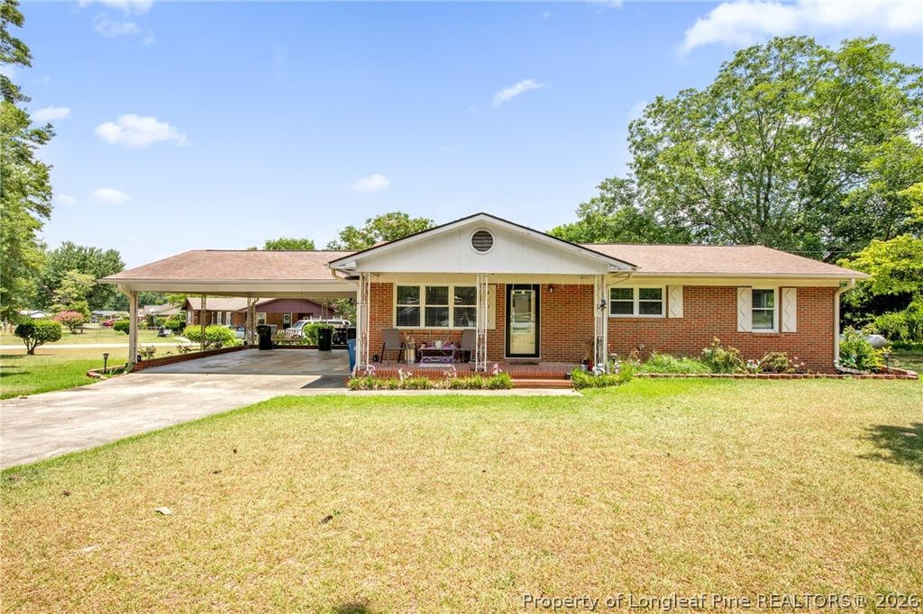 Photo of 631 Pleasant Loop, Fayetteville, NC 28311 (MLS # 763615)