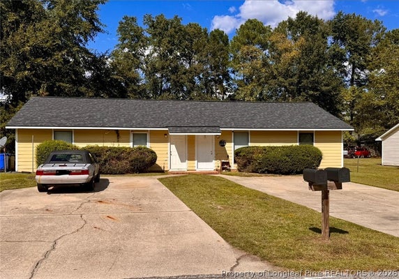 6464 ROCKFORD DR, FAYETTEVILLE, NC 28304 - Image f6c41f739662e4bfd65910276b8d8d19/3300919063