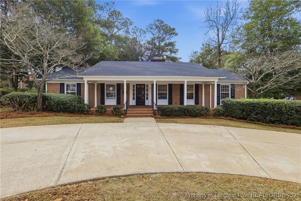 Photo of 1513 Raeford Road, Fayetteville, NC 28305 (MLS # 754636)