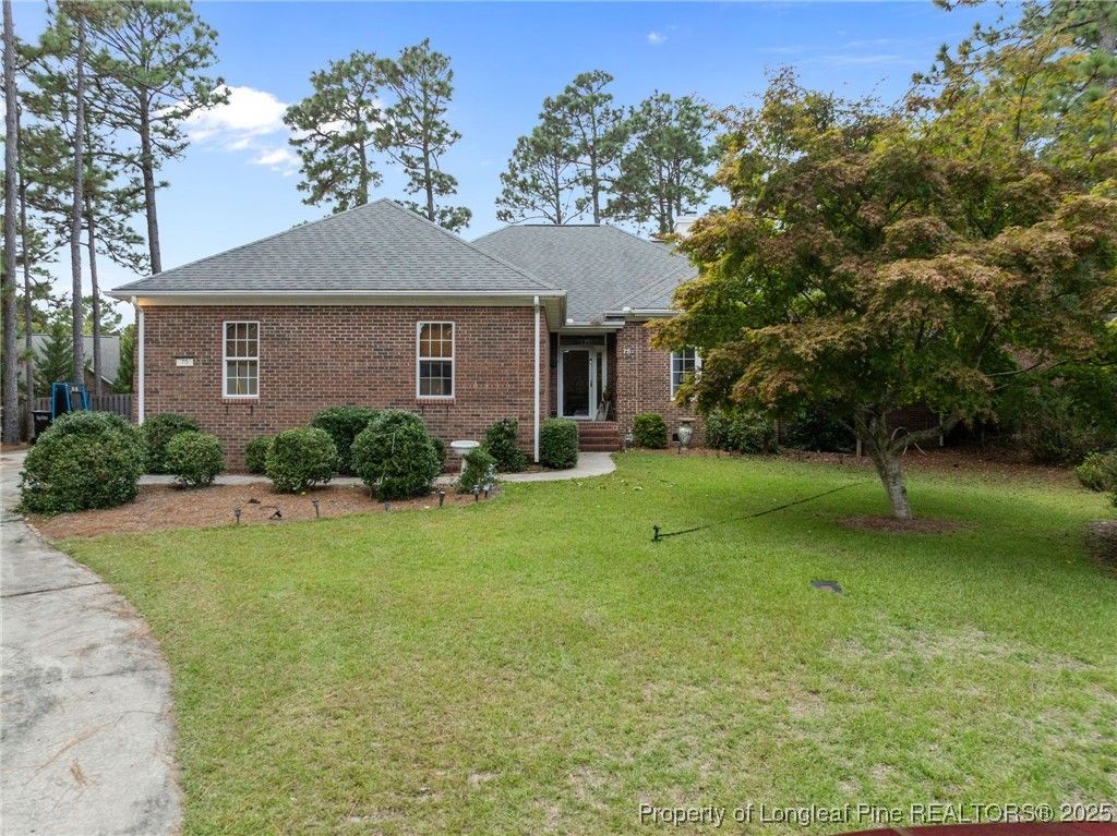 Photo of 75 Catalpa Lane N, Pinehurst, NC 28374 (MLS # 749238)