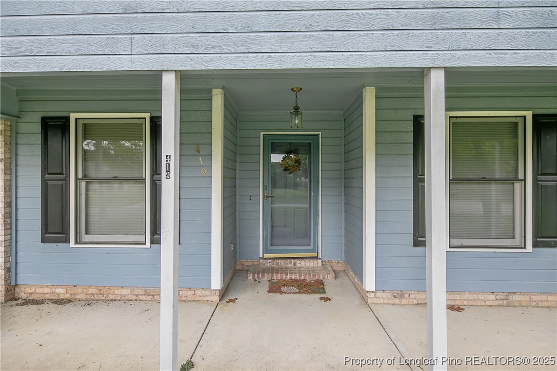 419 Woodberry Circle