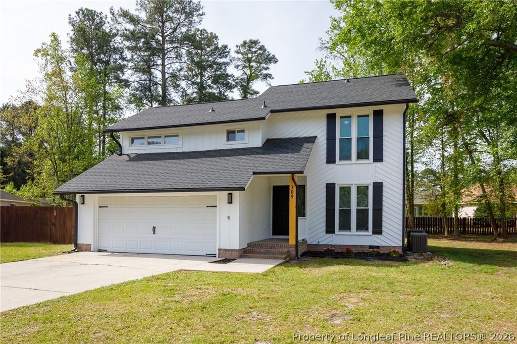 Photo of 309 Broomfield Court, Fayetteville, NC 28311 (MLS # 760608)