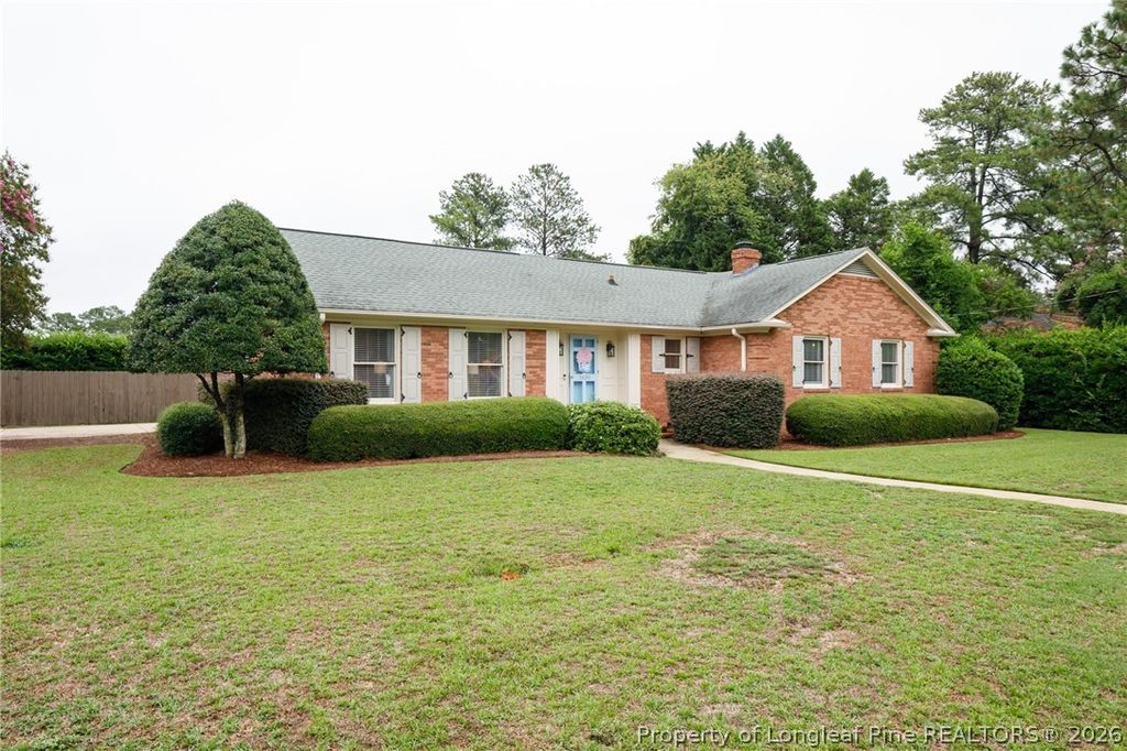 Photo of 2630 Mirror Lake Drive, Fayetteville, NC 28303 (MLS # 766650)