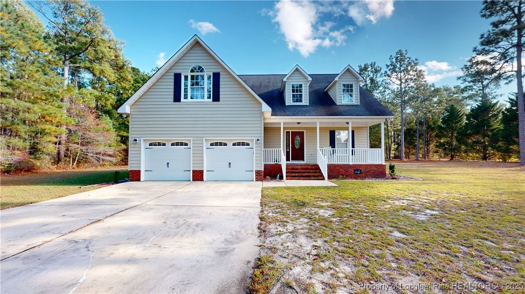 Photo of 5710 Bridle Ridge Lane, Wade, NC 28395 (MLS # 754371)