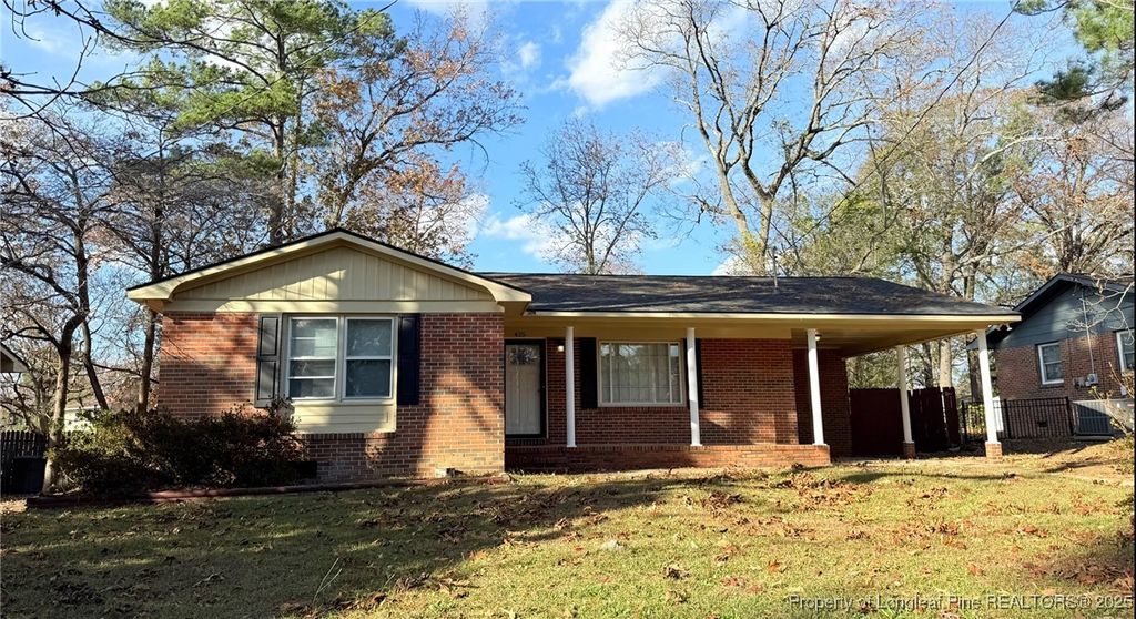 Photo of 425 N Platte Road, Fayetteville, NC 28303 (MLS # 753995)