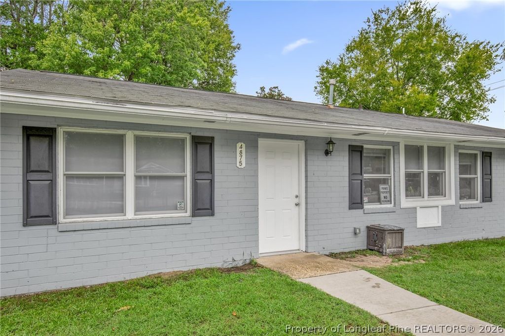 Photo of 4875 Cameron Road, Hope Mills, NC 28348 (MLS # 766565)