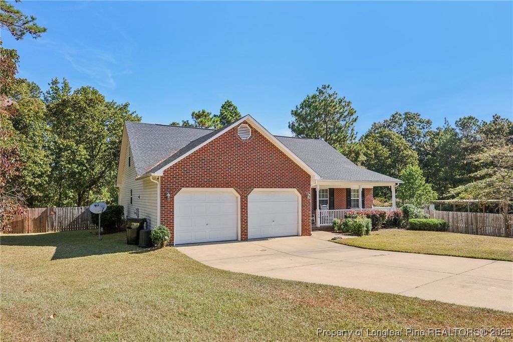 Photo of 148 Haywood Drive, Raeford, NC 28376 (MLS # 750902)