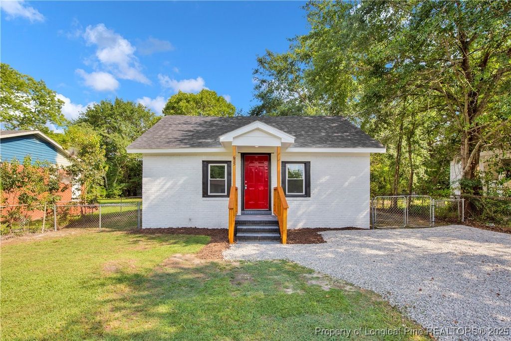 Photo of 625 Eva Circle, Spring Lake, NC 28390 (MLS # 749038)
