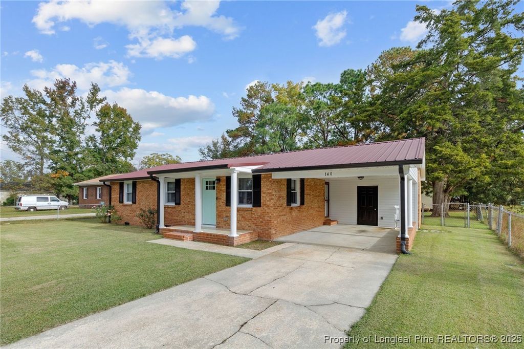 Photo of 140 Starlite Drive, Lumberton, NC 28358 (MLS # 751965)