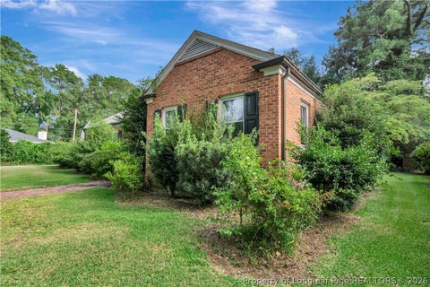 Tiny photo for 203 W 26th Street, Lumberton, NC 28358 (MLS # 769298)