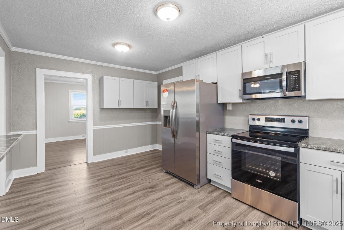 406 E Harrington Avenue