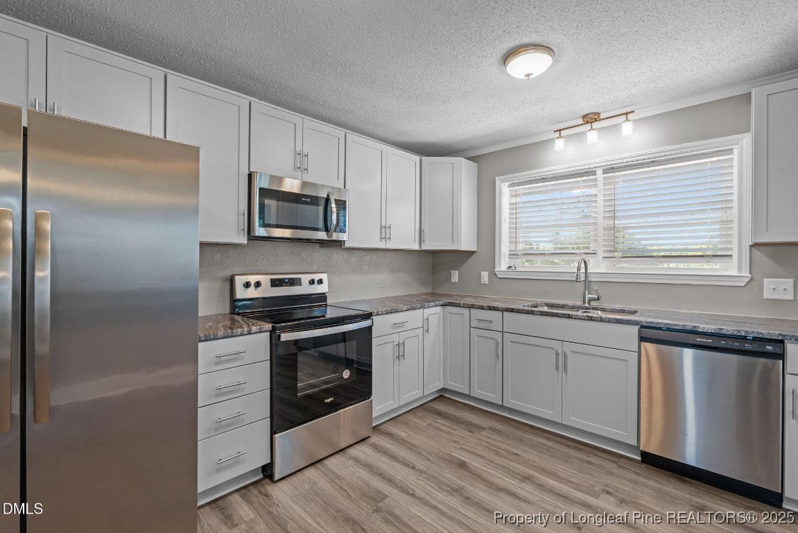 406 E Harrington Avenue