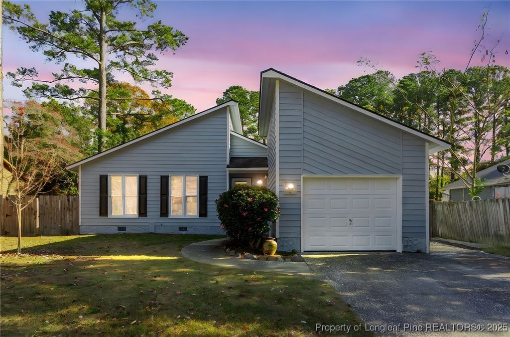 Photo of 652 Dowfield Drive, Fayetteville, NC 28311 (MLS # 753593)