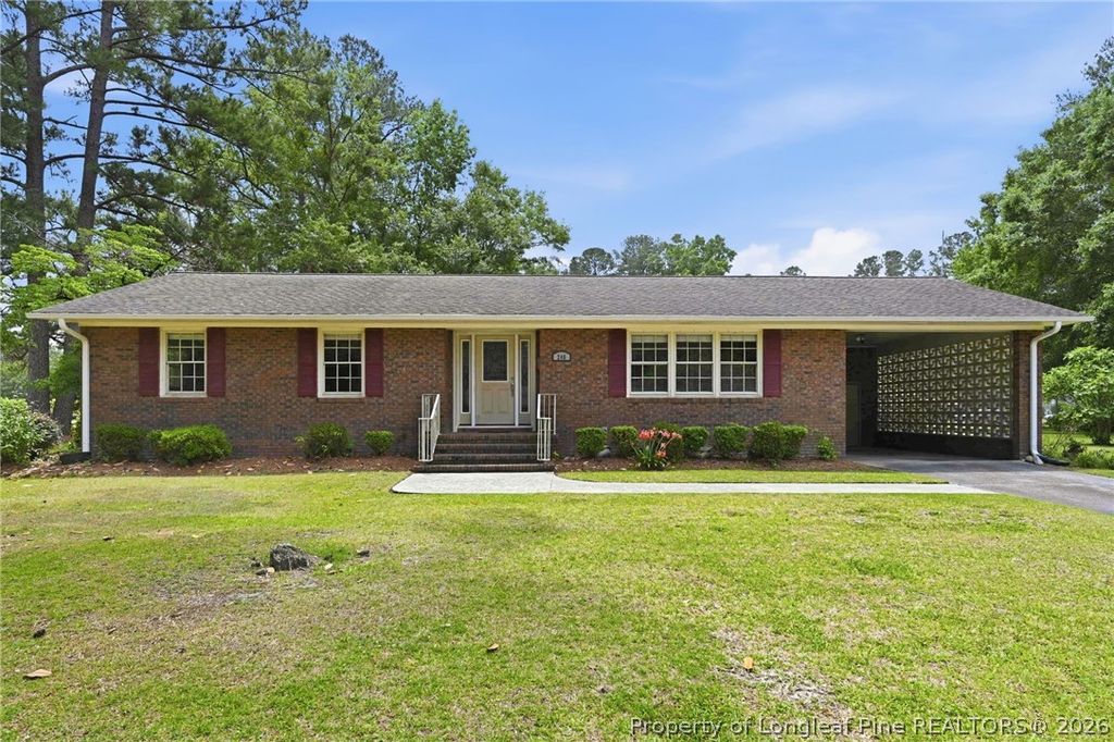 Photo of 246 Oak Street, Wallace, NC 28466 (MLS # 762197)