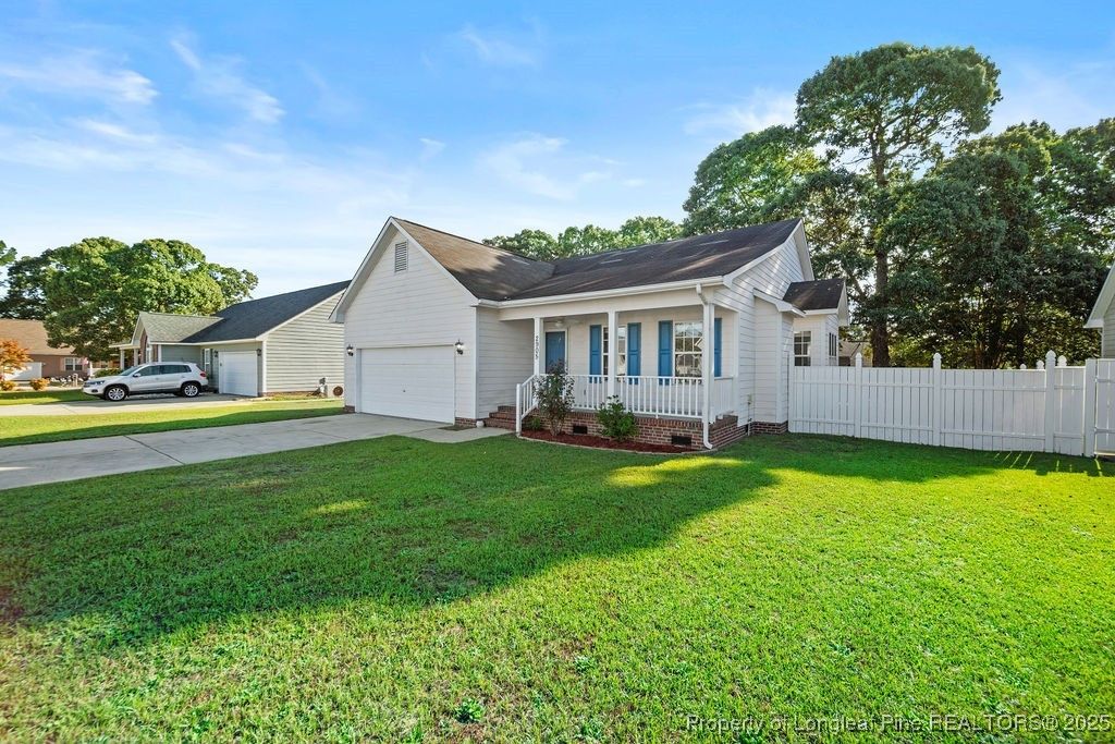 Photo of 2905 Bakers Mill Road, Fayetteville, NC 28306 (MLS # 751848)