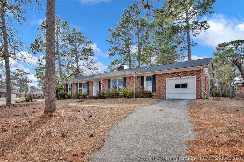 Photo of 761 Galloway Drive, Fayetteville, NC 28303 (MLS # 758360)