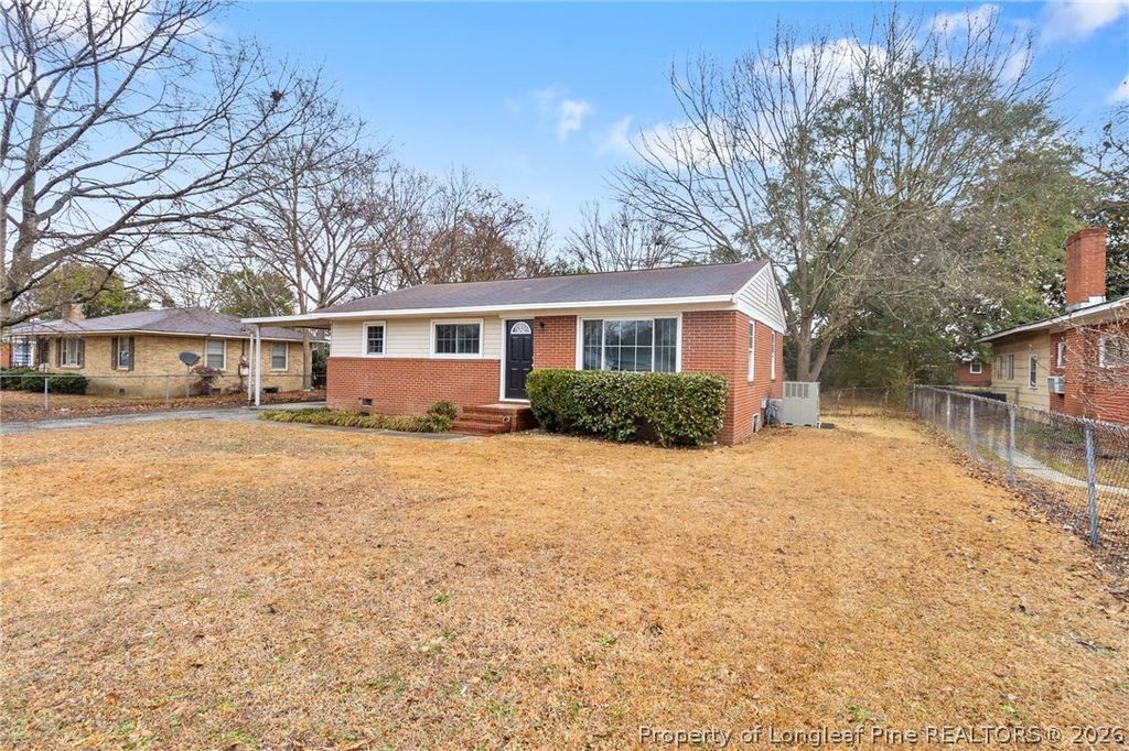 Photo of 1005 Juniper Drive, Fayetteville, NC 28304 (MLS # 757025)