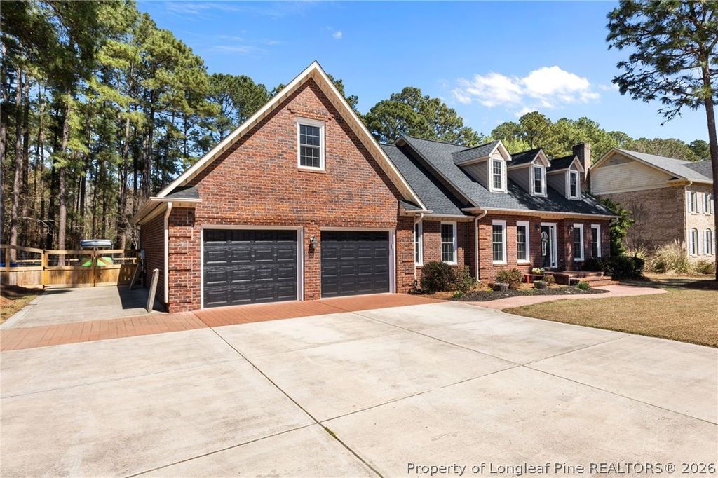 Photo of 248 Shawcroft Road, Fayetteville, NC 28311 (MLS # 759342)