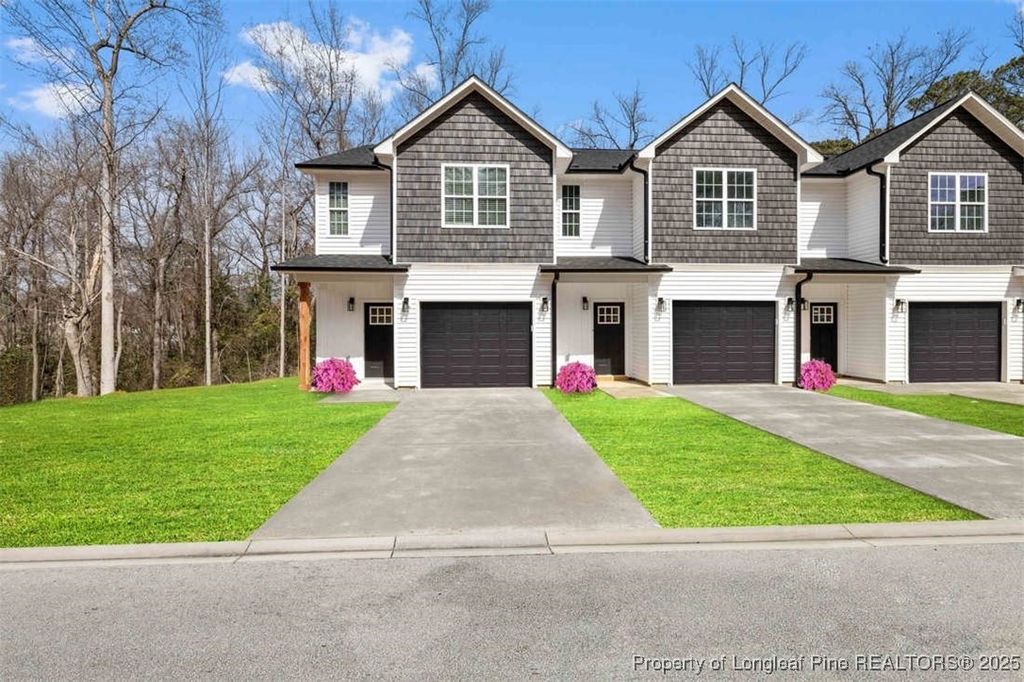 Photo of 3418 Starboard Way, Fayetteville, NC 28314 (MLS # 753937)